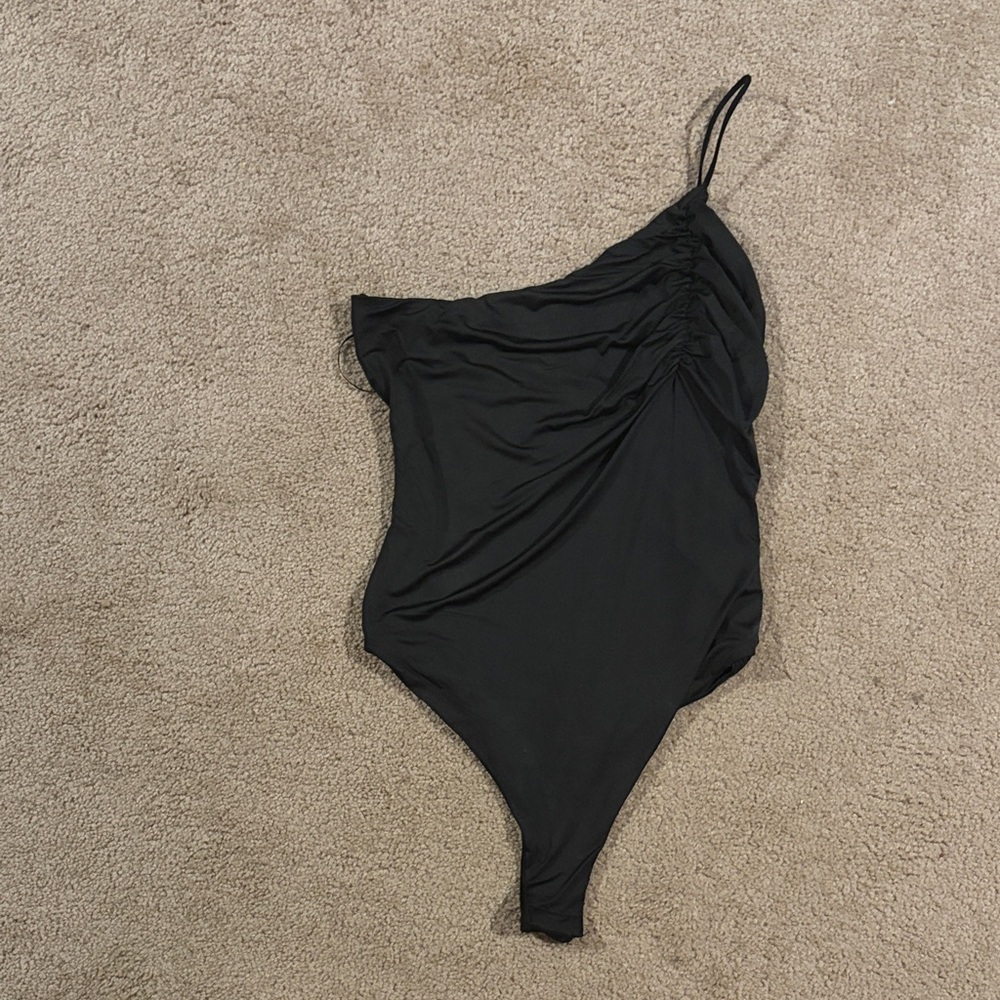 Black One-Shoulder bodysuit